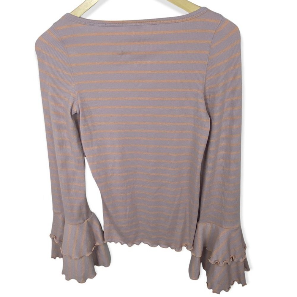 Free People Good Finds Ruffle Cuff Long Sleeve Tee Size S Bell Sleeve Boho Top - Picture 5 of 9